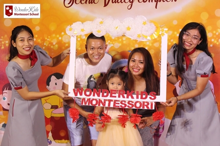 Tết Trung Thu - Hòa cùng tuổi thơ của con