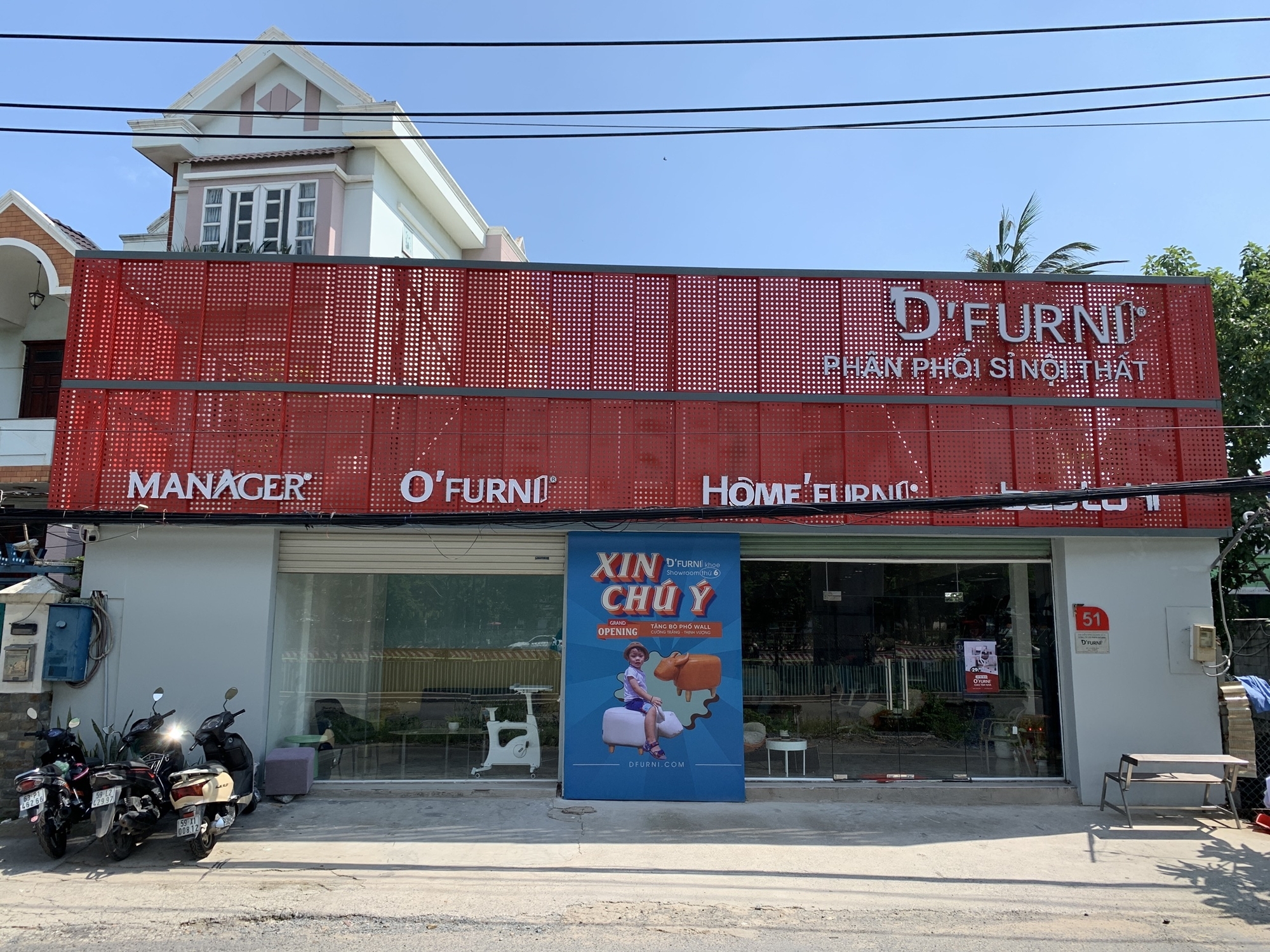 D’Furni