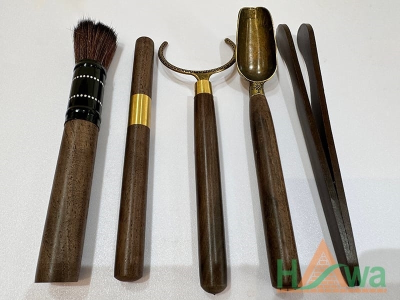Bộ Dụng Cụ Pha Trà Đạo Gỗ Và Đồng Loại 2 (SCC-DCPT2)
