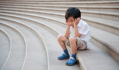 Những khó khăn của trẻ tự kỷ