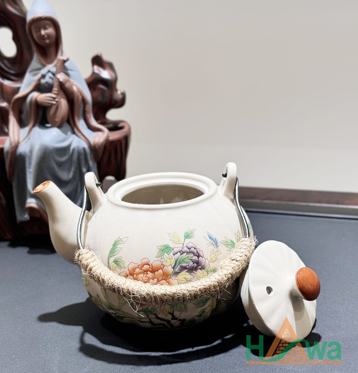 Bộ Ấm Chén Men Rạn Vẽ Hoa Viền Vàng - BTD-HX1