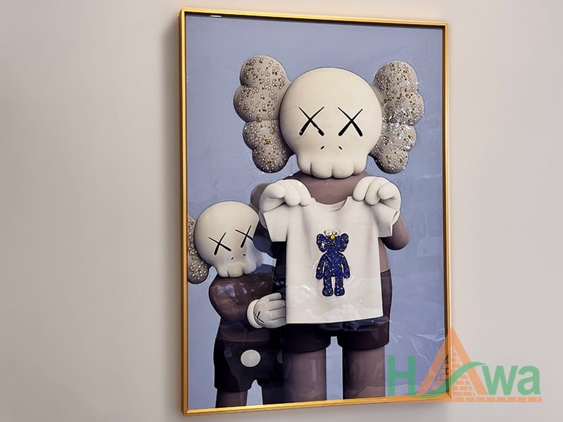 Tranh Tráng Gương Trang Trí Đính Đá Bearbrick Áo Thun (TRANH-AT)