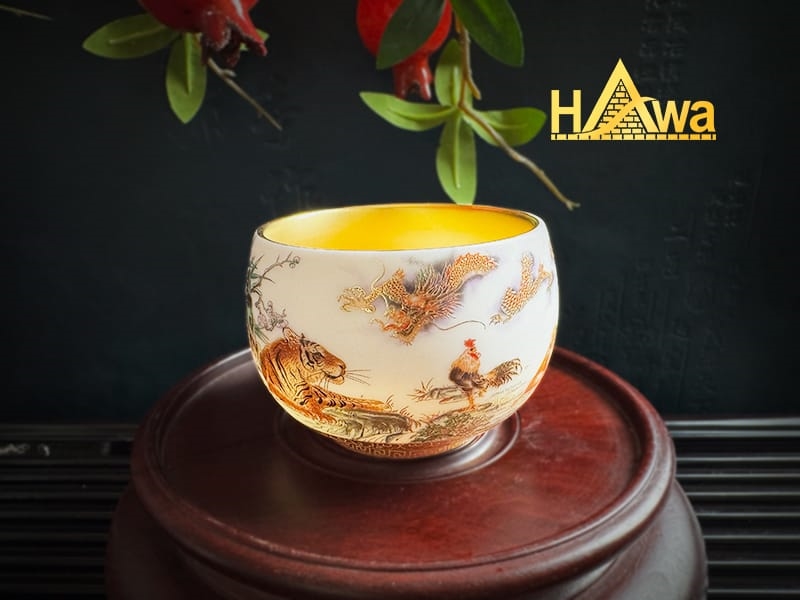 Chén Sứ Vẽ Vàng 24K Tiểu La Hán (SMV-NCPD) - Ngũ Cốc Phong Đăng